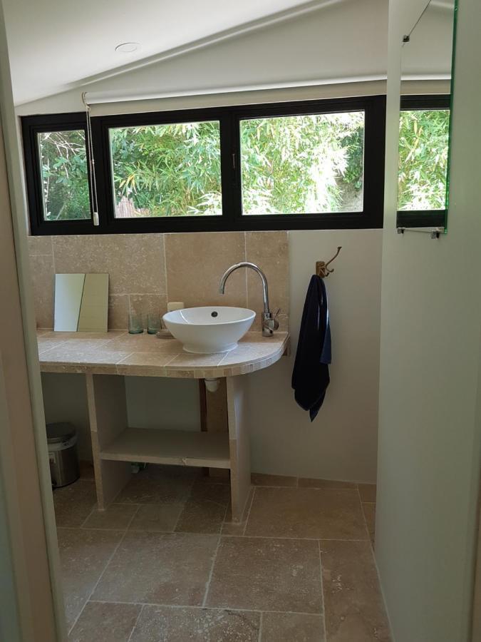 سان تروبيه Maison D'Hotes Le Calme المظهر الخارجي الصورة